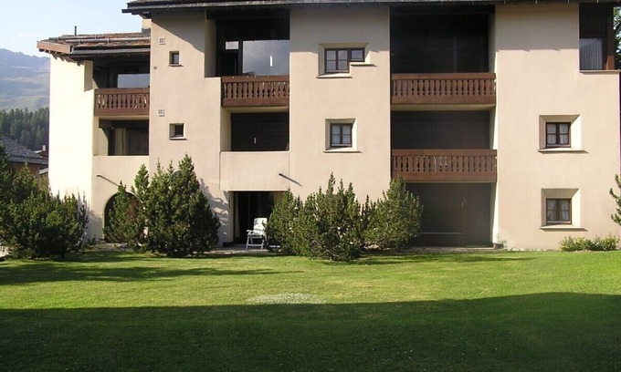 Surlej Apartment | Elegant 2 room apartment, in beautiful sunny location near lake & mountains