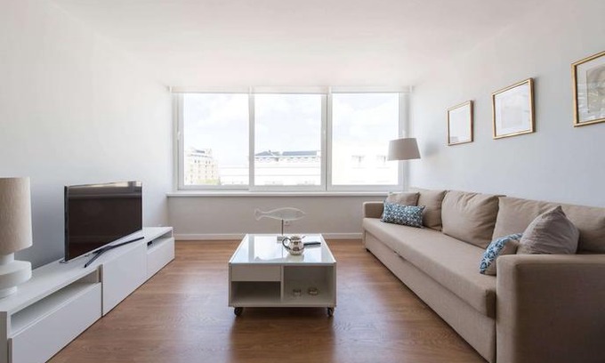 Estoril Apartment | Elegant and bright apartment in Estoril