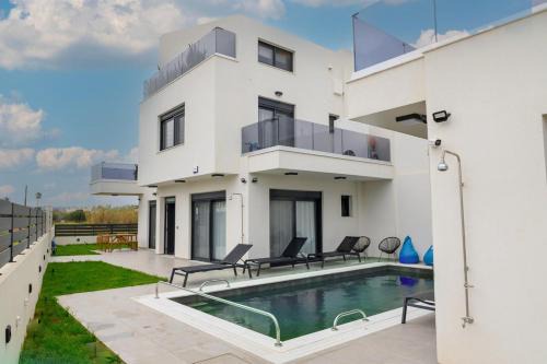 Gournai Villa | Elegant and Stylish Villas Complex in Crete