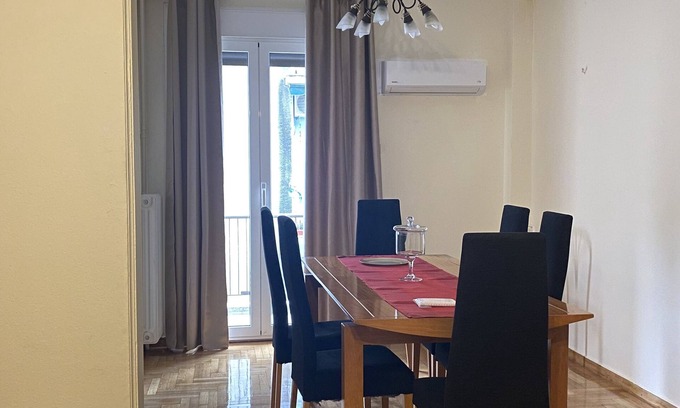 Pangrati Apartment | Elegant apartment - 10 minutes from the center of Athens