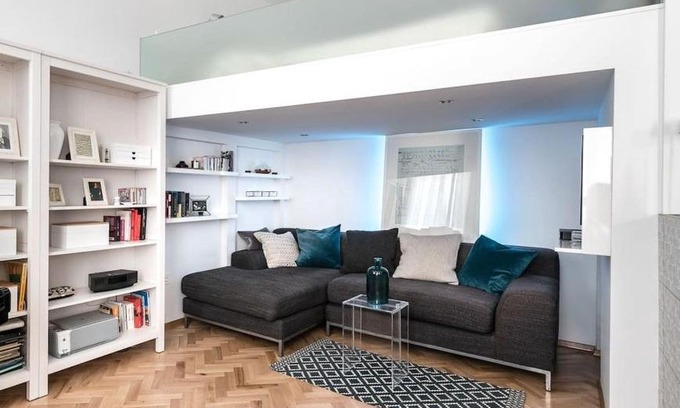 Orszagut Apartment | Elegant Apartment