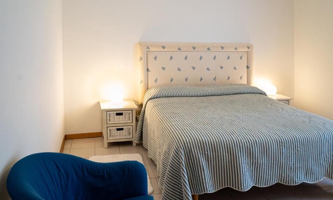 Capo Mulini Apartment | Elegant apartment in residence with seasonal pool