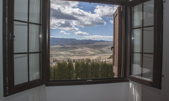Padul Apartment | Elegant apartment with wonderful views next to Granada