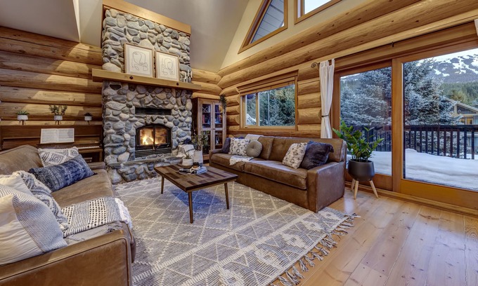 Whistler Ski Chalet | Elegant Chalet with Stunning Views of Whistler Mountain, walk to Village