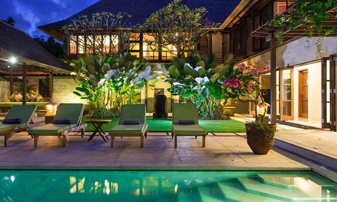 Ketewel Villa | Elegant Coastal Villa with Jacuzzi – Bali Villa 1111