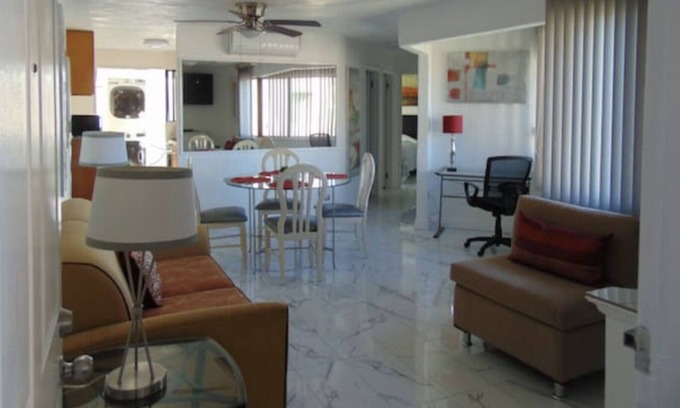 Tijuana Apartment | ELEGANT COZY "ZONA RIO" BEST LOCATION UNIQUE 803