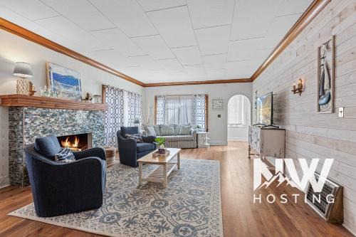 Coeur d'Alene House | Elegant Historic Home in Modernized Area