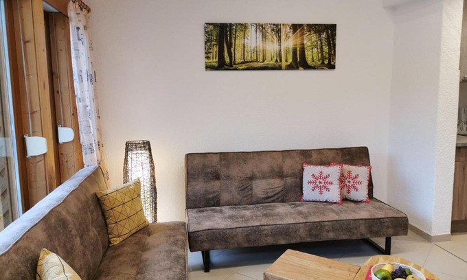 Elend House | Elegant Holiday Home in Elend with Private Sauna