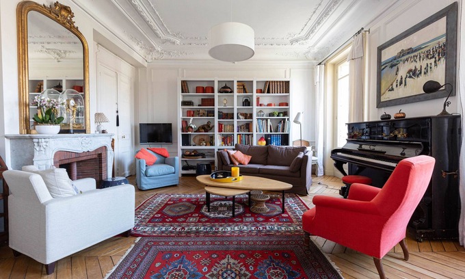 Quartier de la Roquette Apartment | Elegant Interiors in Bastille, by Veeve