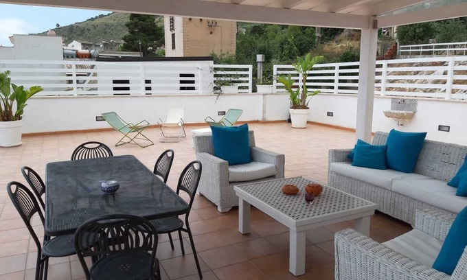Castellammare del Golfo House | Elegant panoramic house with large terrace overlooking the sea