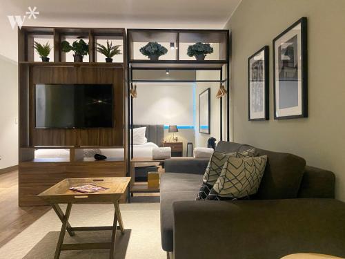 Chacarilla-Santa Cruz Apartment | Elegant Loft in San Isidro
