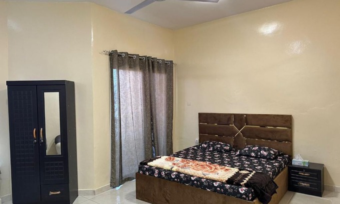 Ajman House | Elegant Master Suite with Luxurious Compfort