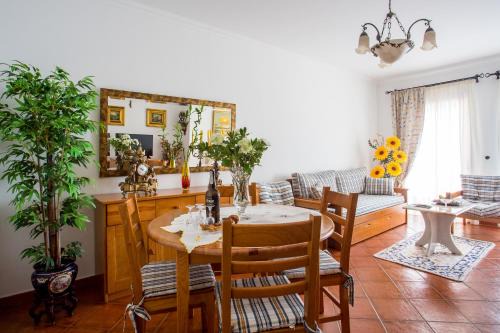 Nazare Apartment | Elegant Sea View Apartment