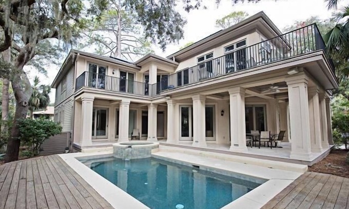 Oceanside House | Elegant & spacious 5-Bdrm home w/private pool & spa, steps to beach