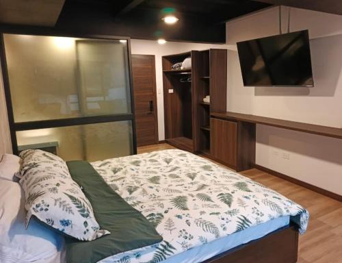 Banos de Agua Santa Apartment | Elegant suite in Baños