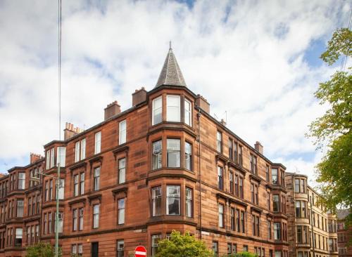 North West Apartment | Elegant Victorian Apartment in Glasgow's West End