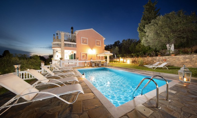 Ano Korakiana Villa | Eleonas: Elegant villa close to Ipsos, A/C, WiFi