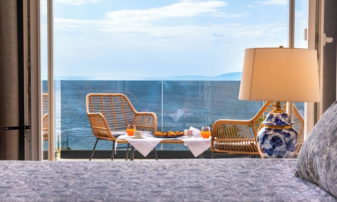Rijeka Apartment | Elisabeth Seaview Apartment- Elegant Stay near Opatija