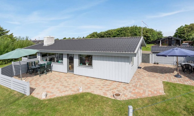 Lakolk House | "Elise" - 800m from the sea by Interhome