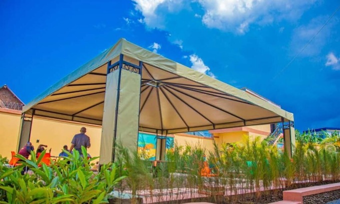 Bwera Hotel | Elite Peak Hotel