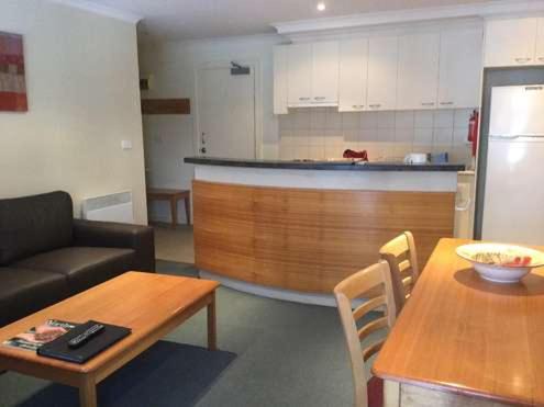 Mount Buller Apartment | Elkhorn 10 AMS Mt Buller