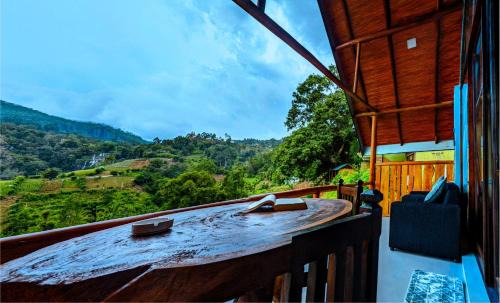 Ella Bed & Breakfast | Ella Lovers View Cabins