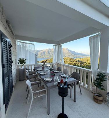 Zrnovo Apartment | Ellara Residence Apartment with a fantastic view