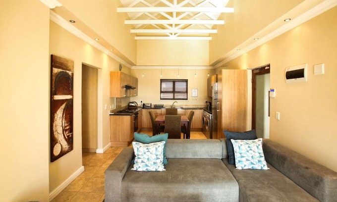 Langebaan Apartment | Ellefsen Golf Suite 119