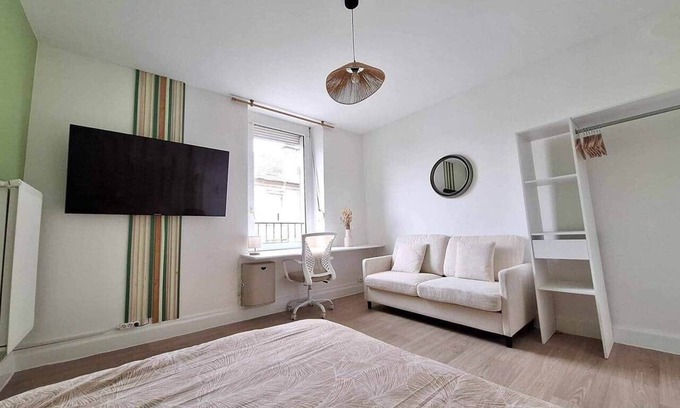 Homecourt Apartment | Elodie - Cosy 4 pers' - Station - Wifi - 3 beds