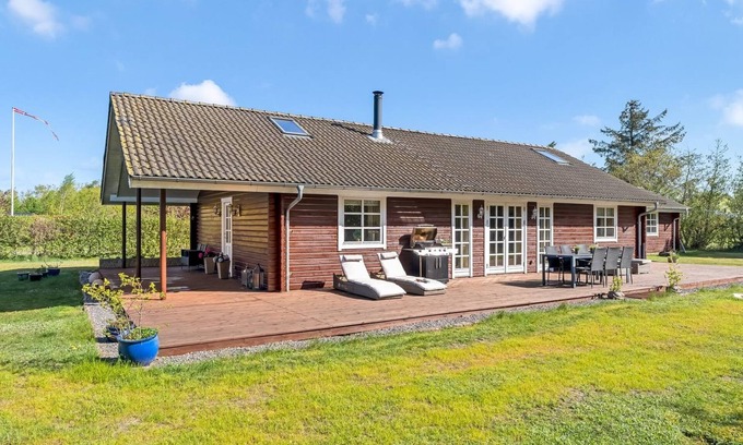 Egense House | "Elsabet" - 600m to the fjord by Interhome