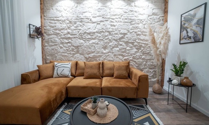 Mostar House | Ema's Oasis Apartment Mostar. Your perfect getaway with Parking and Garden