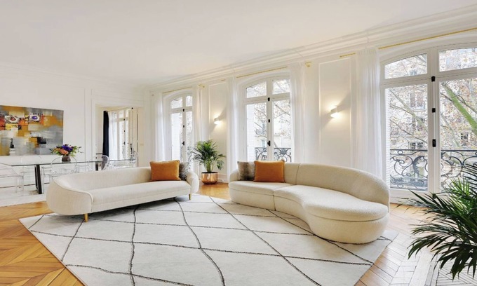 Quartier du Gros-Caillou Apartment | Embark ON A Journey Filled With Luxury-stunning Setting OF 280m2 AV Bourdonnais