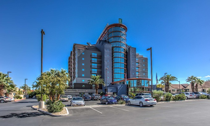 Las Vegas Hotel | Embassy Suites by Hilton Convention Center Las Vegas
