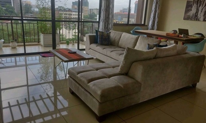 Westlands Apartment | En-suite Private Room in a Penthouse in Westlands
