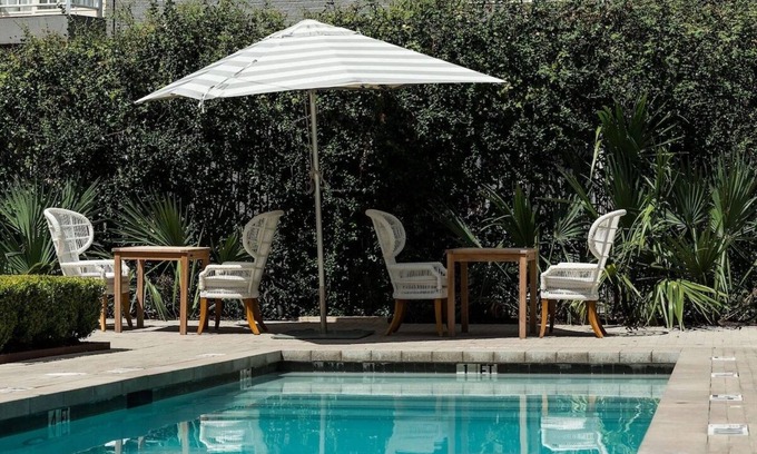 West Campus Hotel | Enchanting Hotel with Outdoor Pool & Sun Terrace - Just 1 Mile from UT Austin