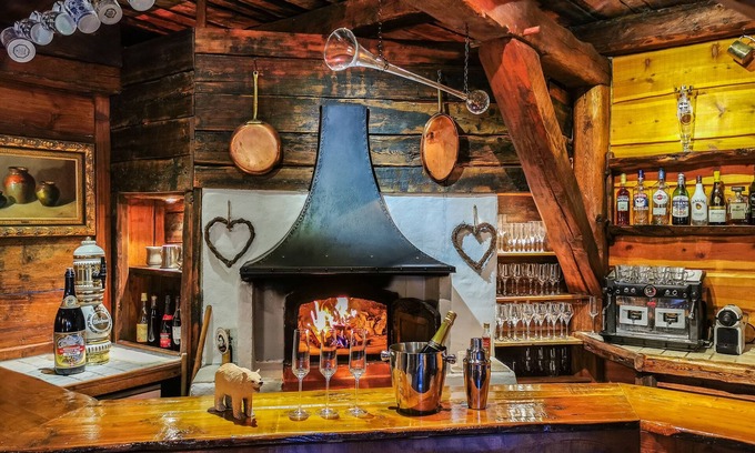 Puy-Saint-Pierre Ski Chalet | Enchanting luxury chalet