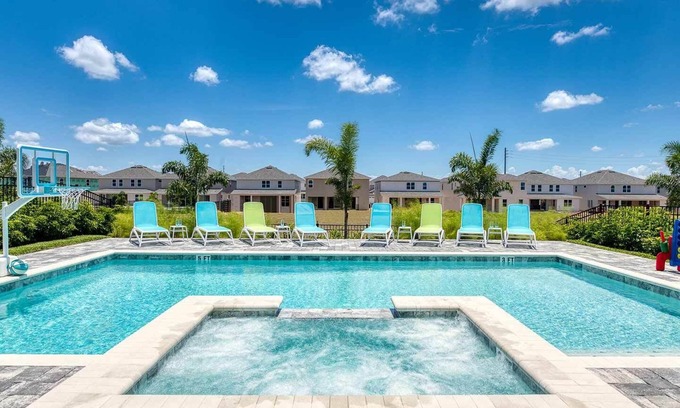 Florida Central Atlantic Coast House | Energetic Bright Villa With Theater at Encore