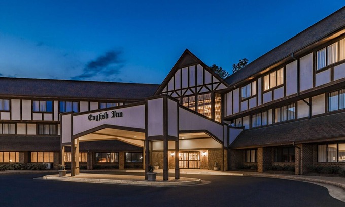 Charlottesville Hotel | English Inn of Charlottesville