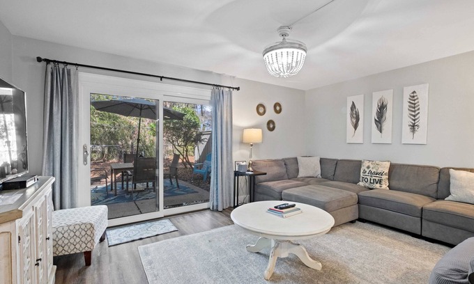 Folly Field Villa | Enjoy a walk to the beach from this renovated, pet friendly end-unit villa.