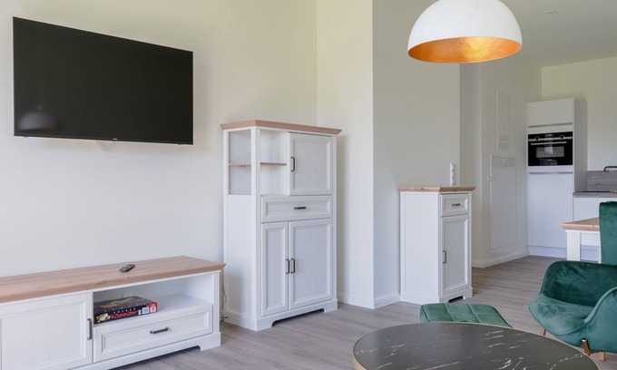 Zingst Apartment | Enjoy, switch off and relax in style!