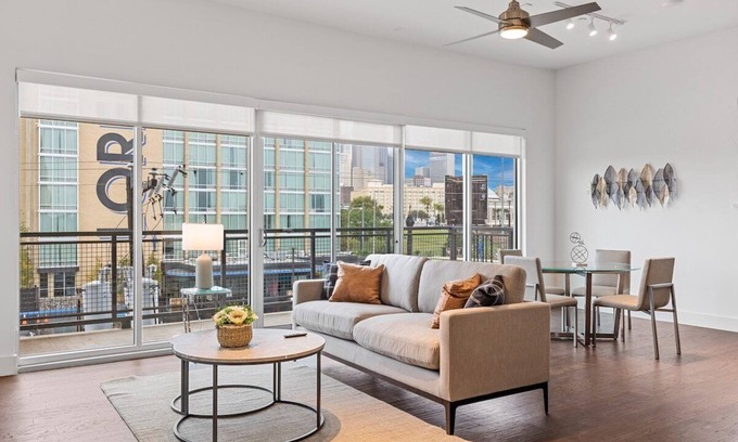 Cedars Apartment | Enjoy the View - LUX Apartment - King Bed!
