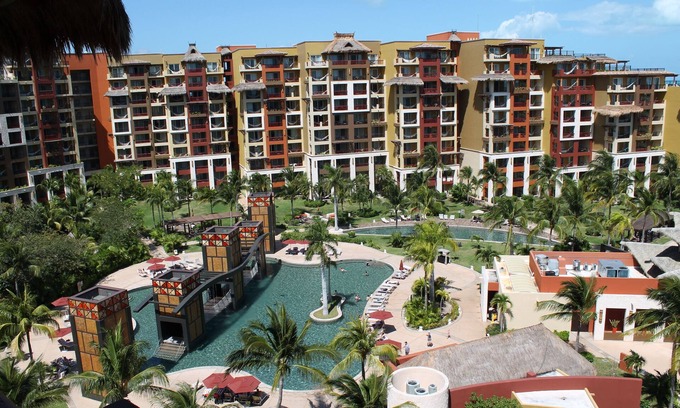 Playa Mujeres Resort | ENJOY THIS LUXURIOUS 2 BEDROOM 4 Diamond VILLA GROUP RESORT IN MEXICO!