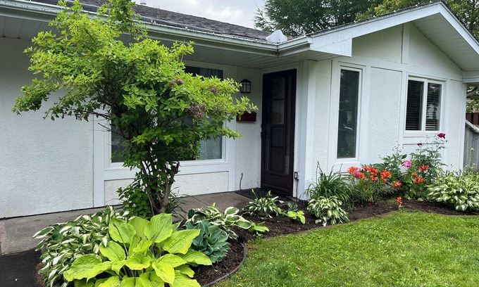 Thunder Bay House | Enjoy your stay in Thunder Bay!
