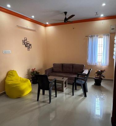 Tiruvannamalai House | Entire 2BHK and a garden parking