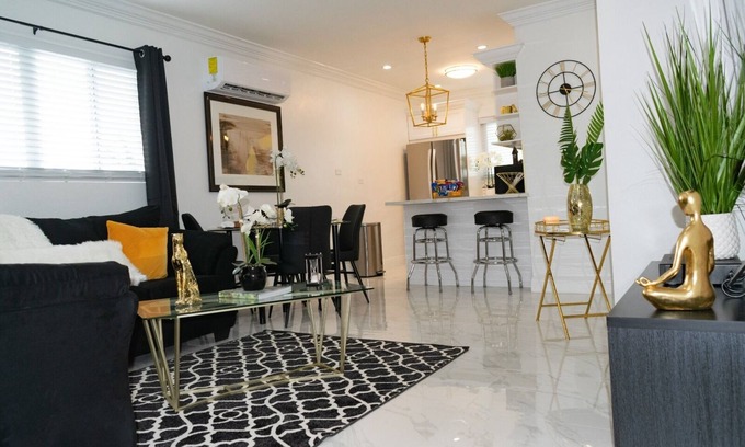 Nassau Condo | Entire Condominium Home away from Home with Pool, Near Beach