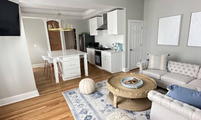 Saratoga Springs Apartment | Entire Downtown property, 4 boutique apartments w off street parking! Walk to everything!