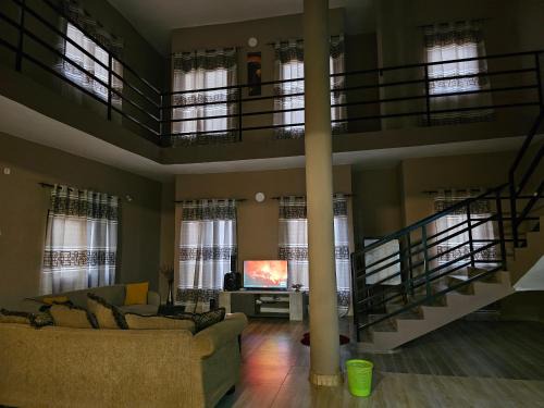 Bamako Villa | Entire Duplex in Sirakoro