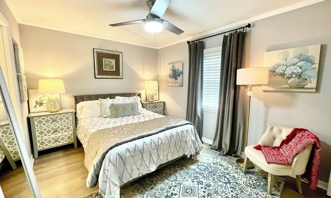 Baton Rouge Condo | Entire home 2 bedroom 2 en-suites. Keurig, snacks. Near Mall of LA, LSU & Downt.