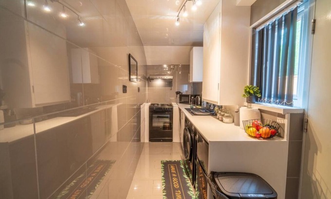 Nottingham House | Entire home in Nottingham