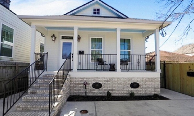 Saint Roch House | Entire Home in St. Roch